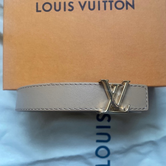 NEW Authentic reversible LV Belt size 80 20mm - Picture 2 of 2